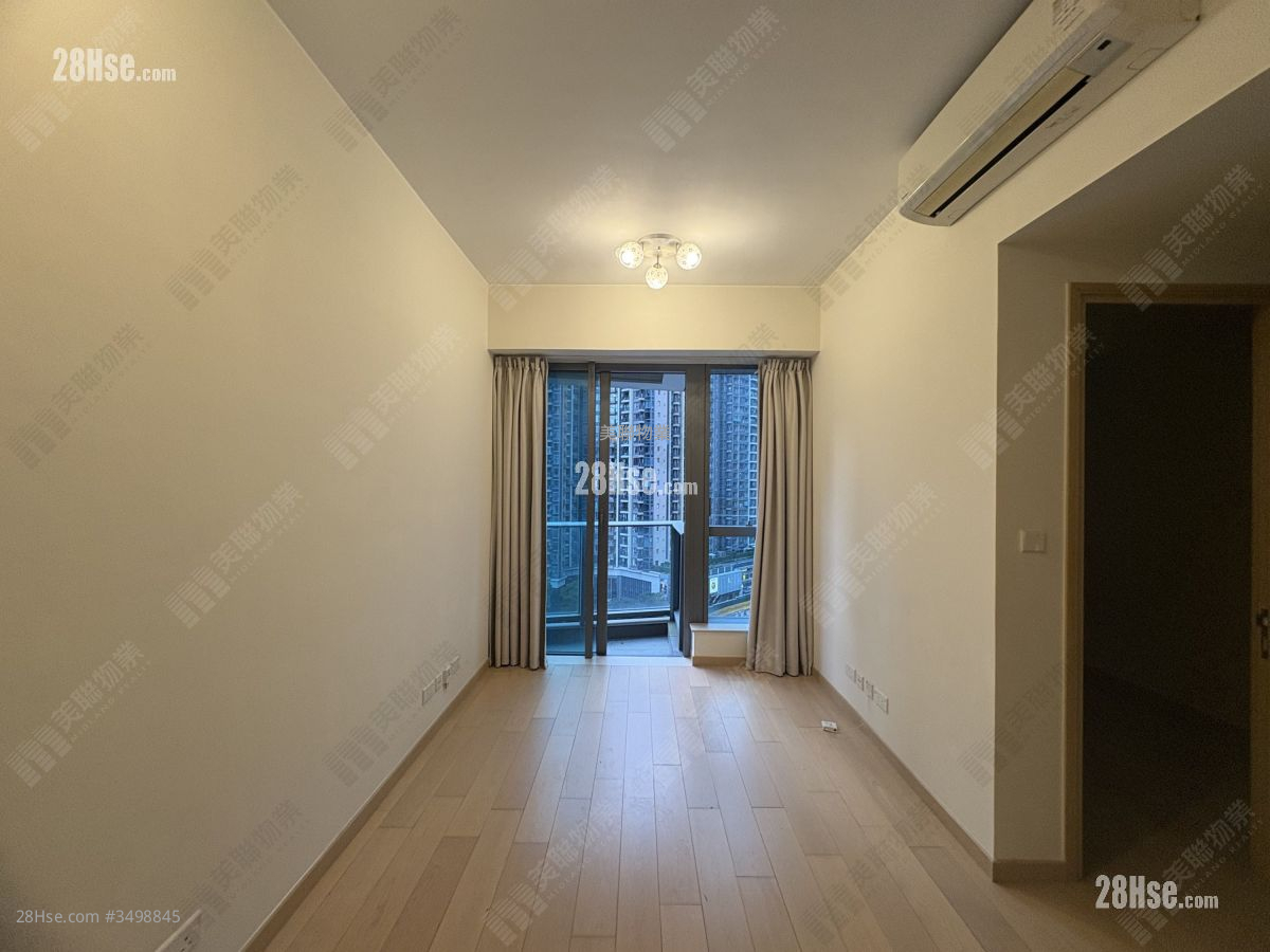 Twin Peaks Rental 2 Bedrooms , 1 Bathroom 461 ft² ( 42.8 m² )