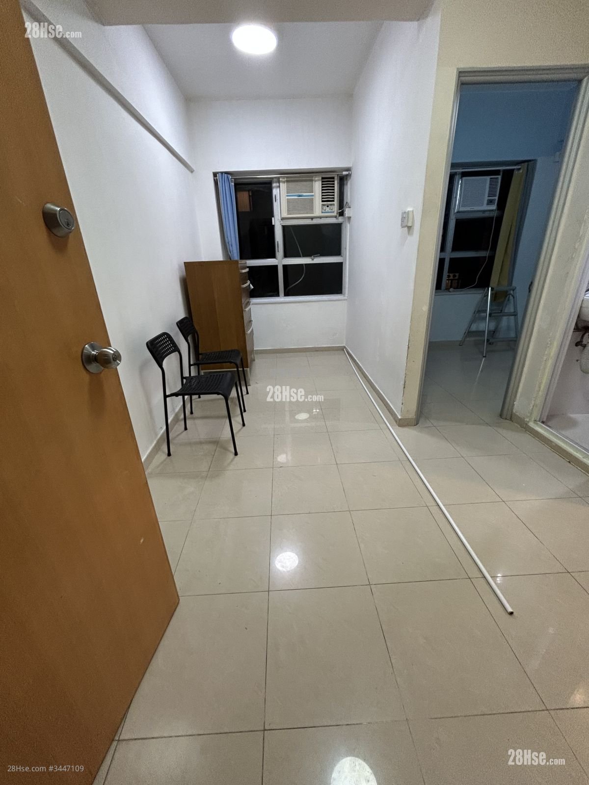 Fu Wah Building Rental 1 Bedroom , 1 Bathroom 214 ft² ( 19.9 m² )