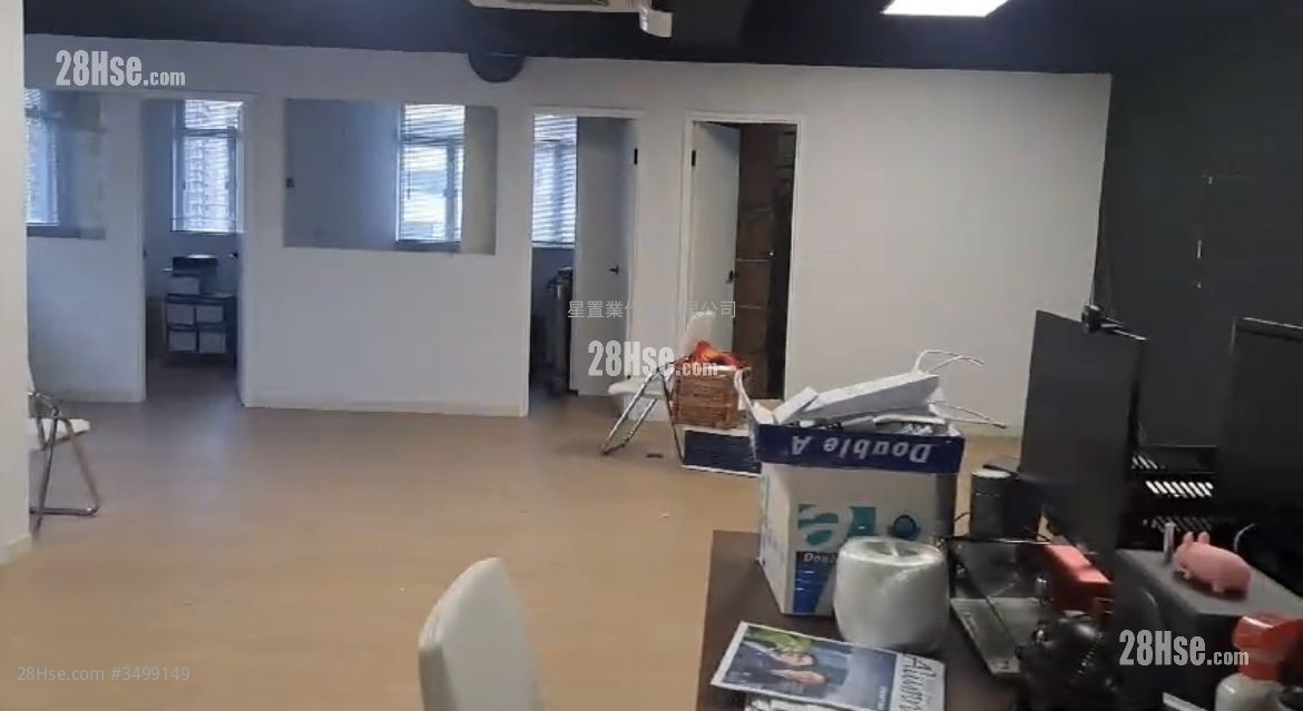 飞亚工业中心 售盘 3 房 , 1 厕所