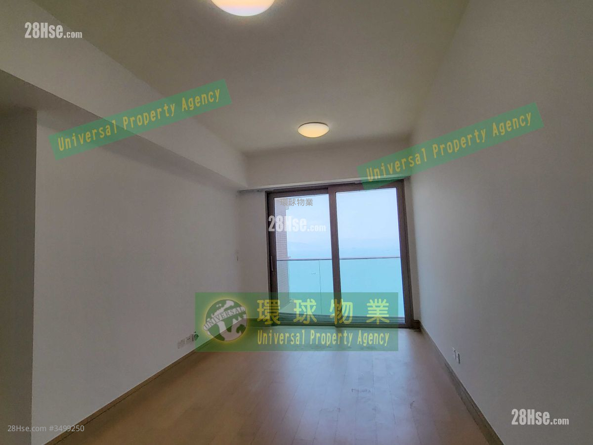 Cadogan Rental 3 Bedrooms , 2 Bathrooms 730 ft² ( 67.8 m² )