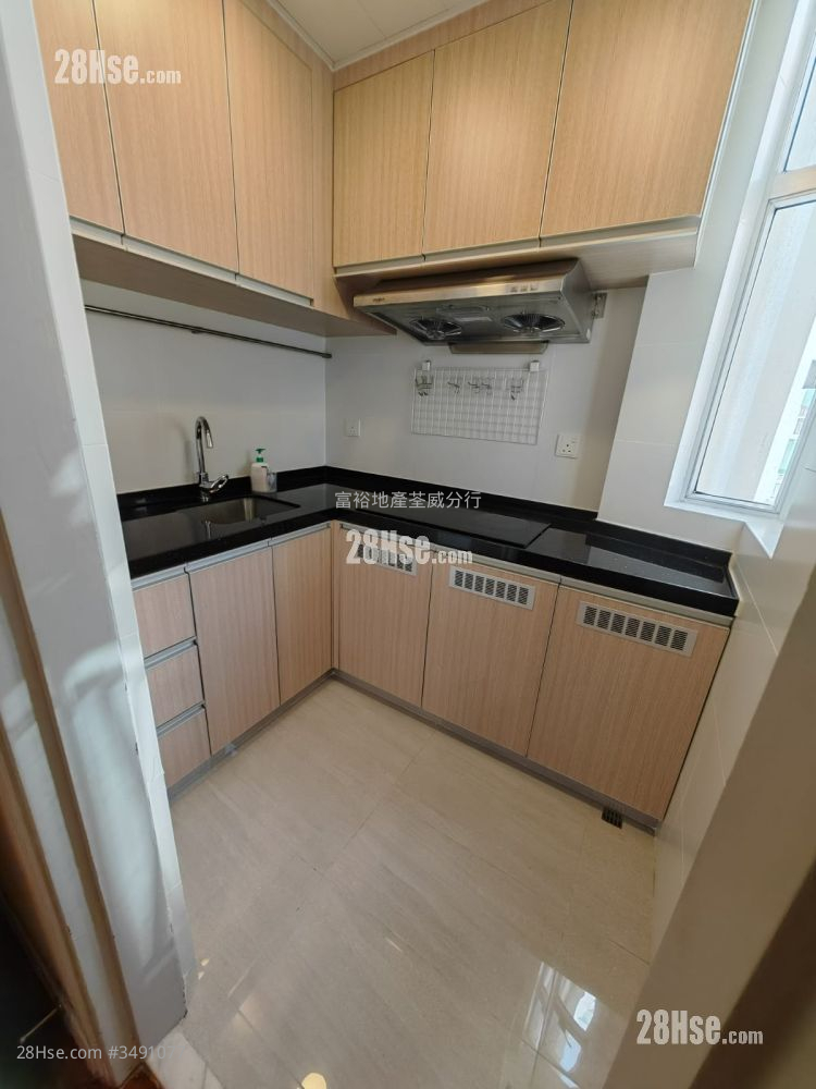 Allway Gardens Rental 2 Bedrooms 457 ft² ( 42.5 m² )