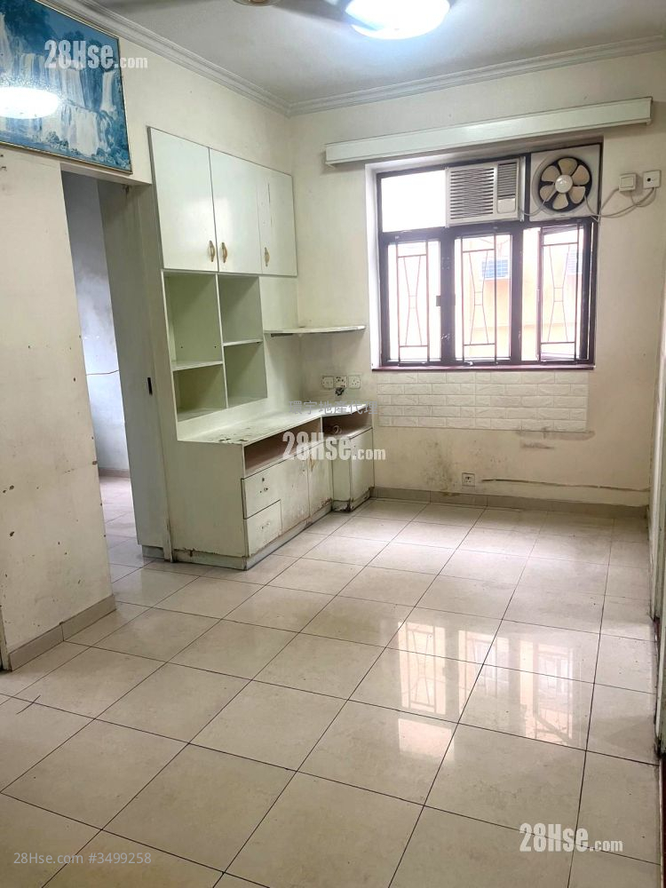 Mai Kei Building Rental 2 Bedrooms , 1 Bathroom 374 ft² ( 34.7 m² )