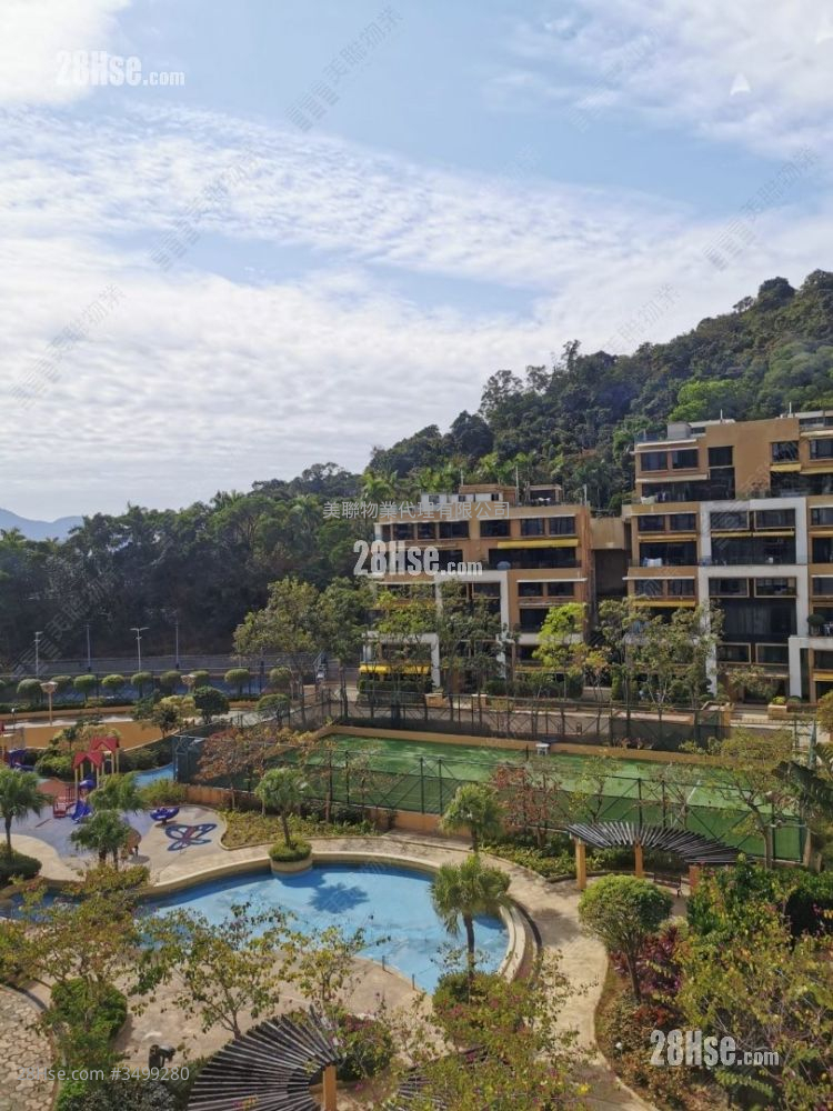 Dynasty Heights Sell 3 Bedrooms , 2 Bathrooms 894 ft² ( 83.1 m² )