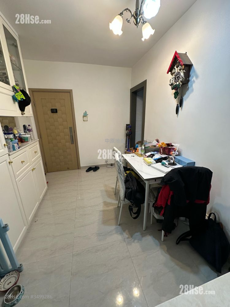Greenland Garden Sell 2 Bedrooms 429 ft² ( 39.9 m² )