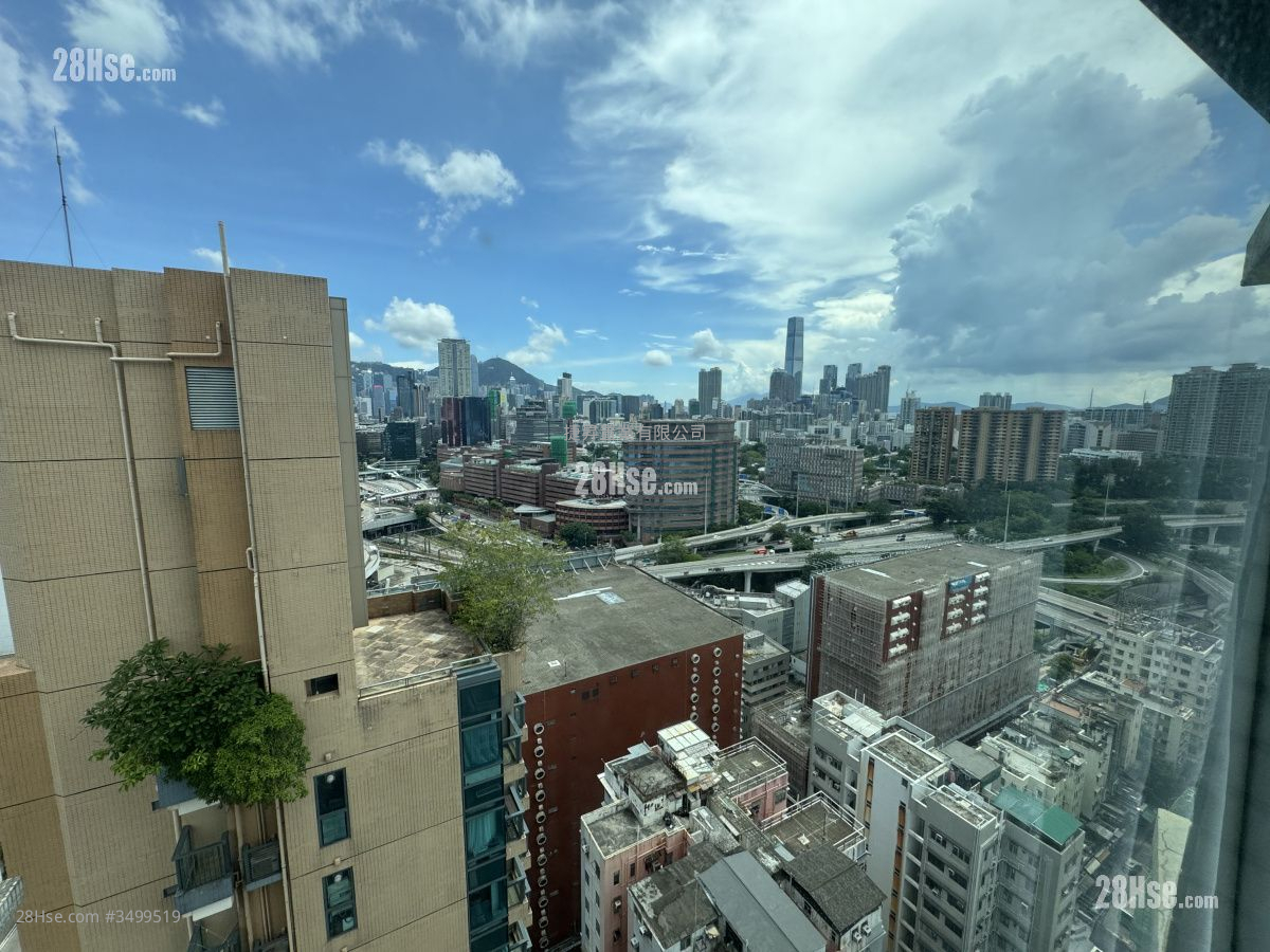 Bakerview Sell 2 Bedrooms , 1 Bathroom 337 ft² ( 31.3 m² )