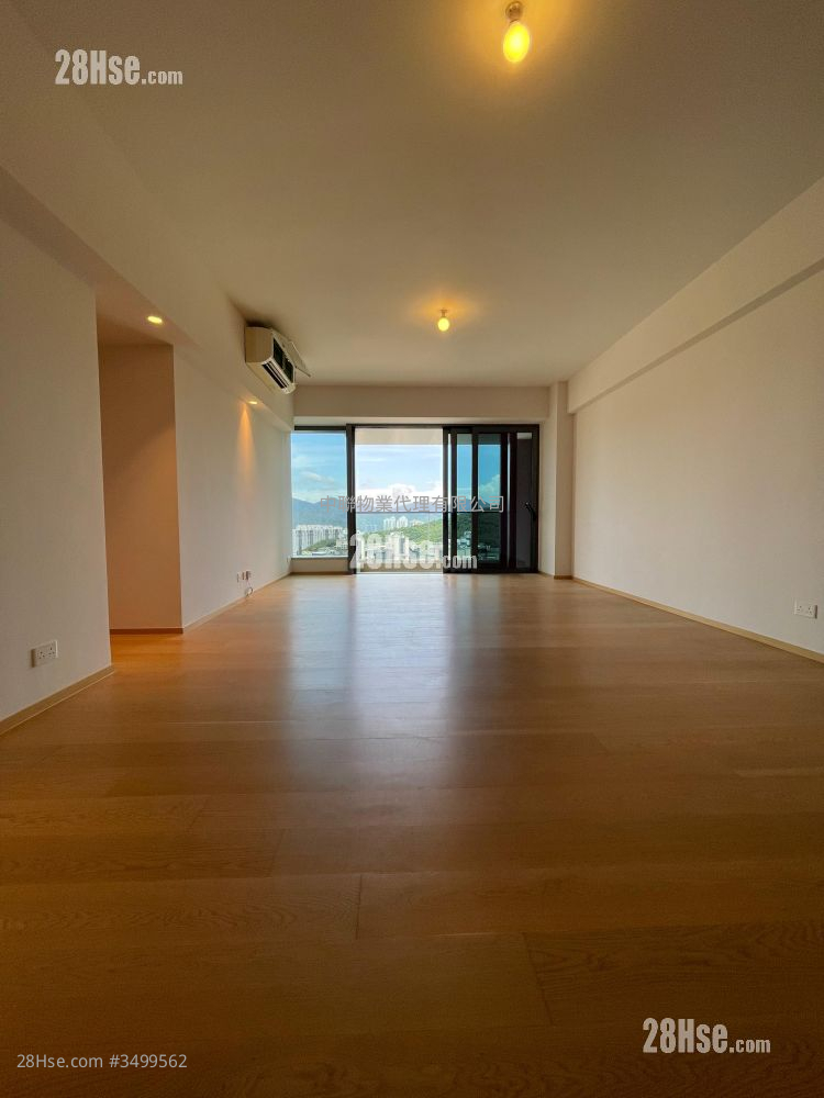 The Cavaridge Rental 4 Bedrooms , 3 Bathrooms 1,792 ft² ( 166.5 m² )