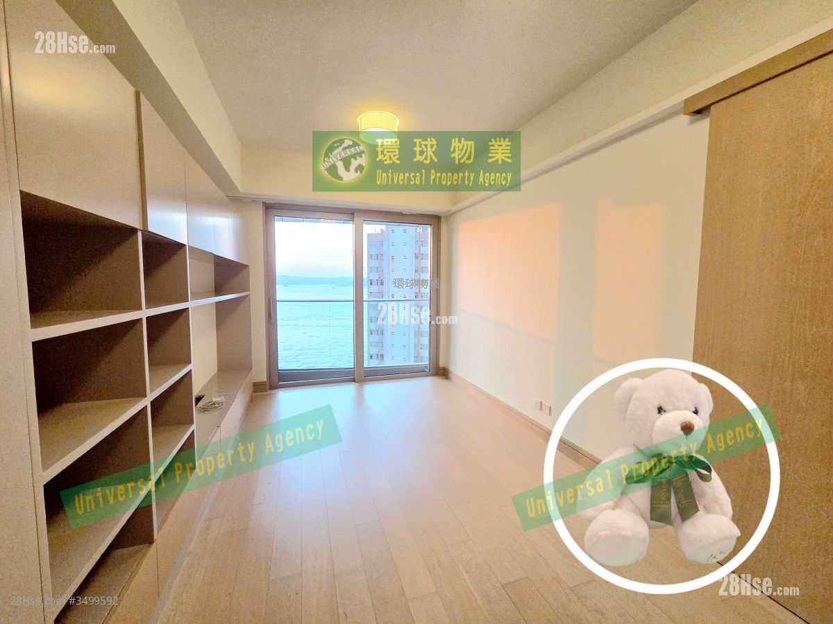 Cadogan Rental 2 Bedrooms , 2 Bathrooms 730 ft² ( 67.8 m² )