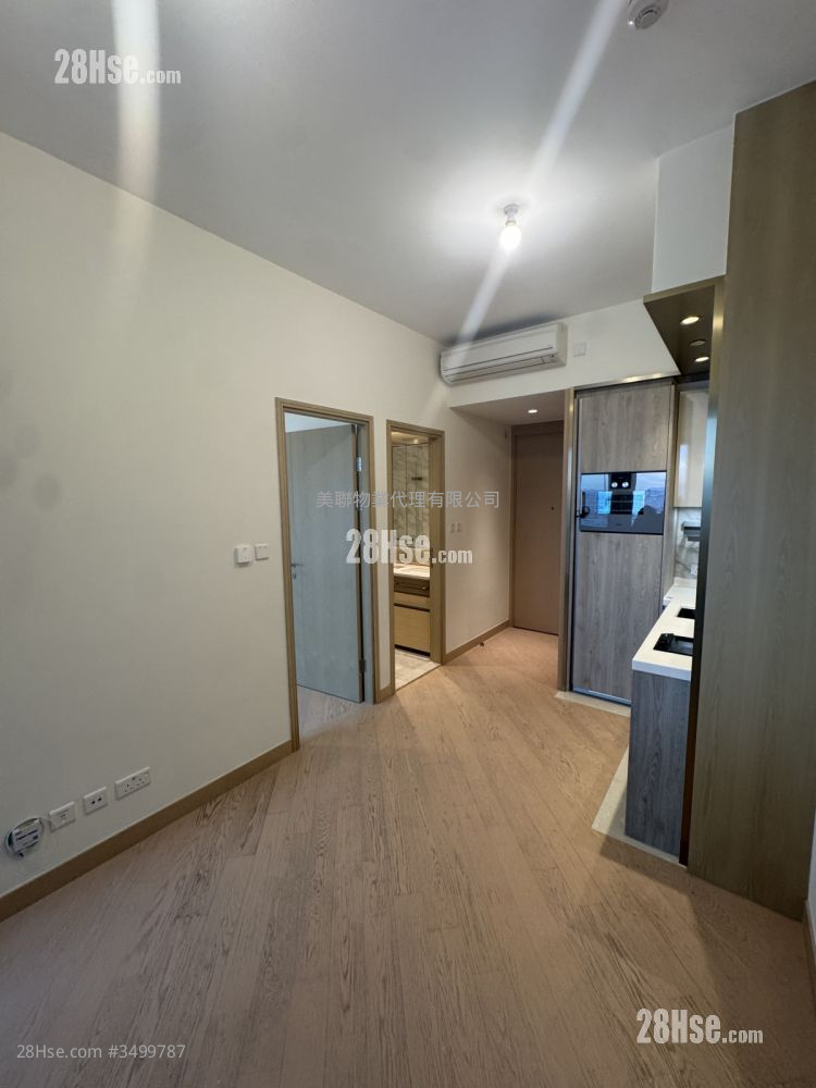 Grand Victoria Rental 1 Bedroom , 1 Bathroom 327 ft² ( 30.4 m² )