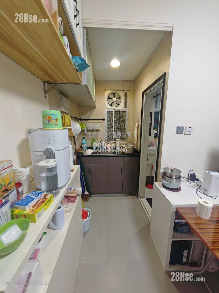 On Foo Building Rental 1 Bedroom , 1 Bathroom 280 ft² ( 26.0 m² )