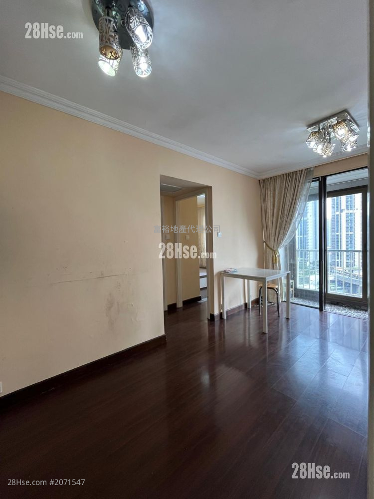 Clague Garden Estate Rental 2 Bedrooms , 1 Bathroom 446 ft² ( 41.4 m² )