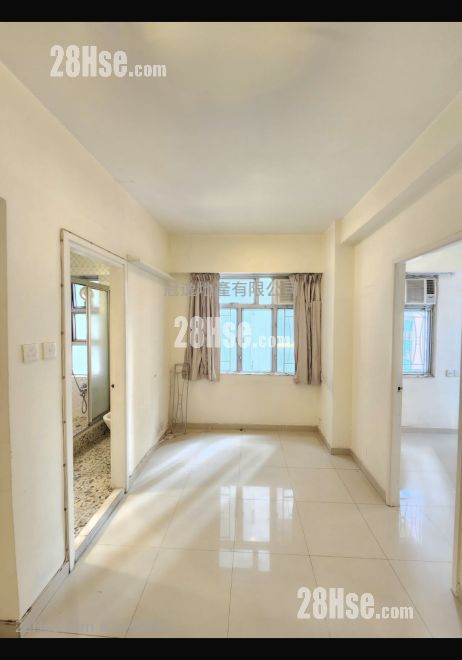 Hoi Hing Building Sell 2 Bedrooms , 1 Bathroom 291 ft² ( 27.0 m² )