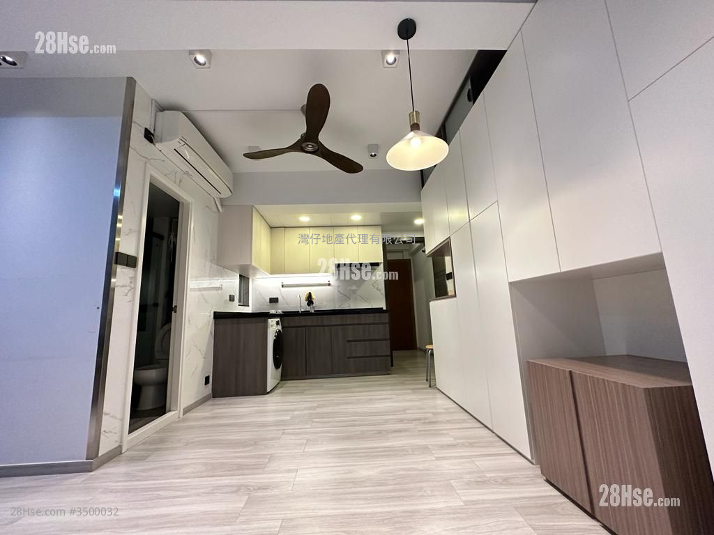 Heung Hoi Mansion Rental 2 Bedrooms , 2 Bathrooms 488 ft² ( 45.3 m² )