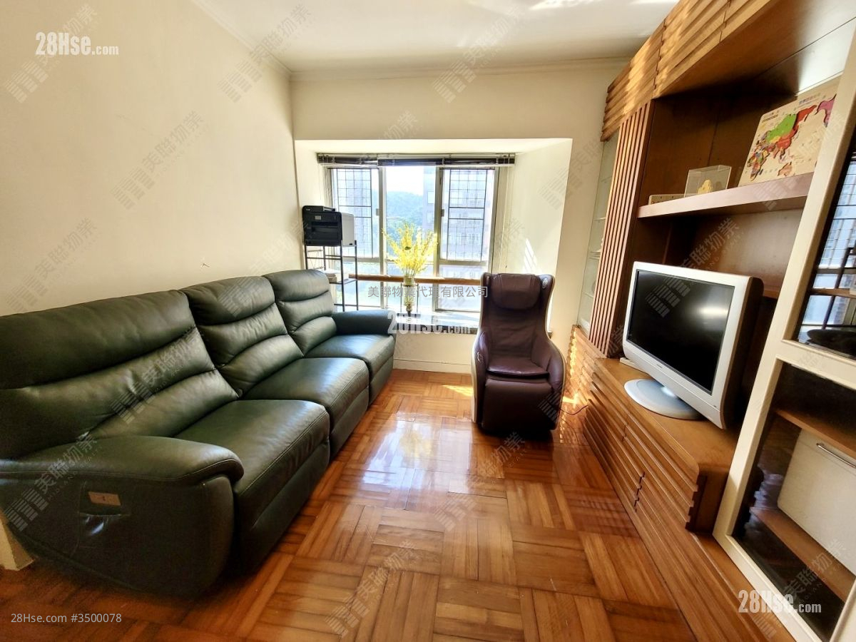 Park View Garden Sell 3 Bedrooms , 2 Bathrooms 662 ft² ( 61.5 m² )