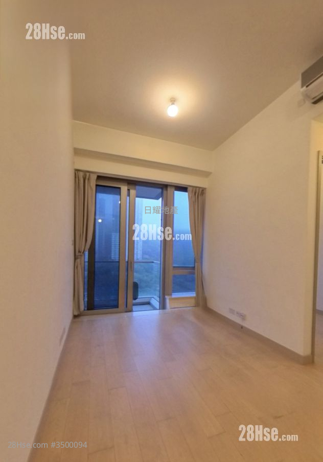 Island Residence Sell 2 Bedrooms , 1 Bathroom 499 ft² ( 46.4 m² )