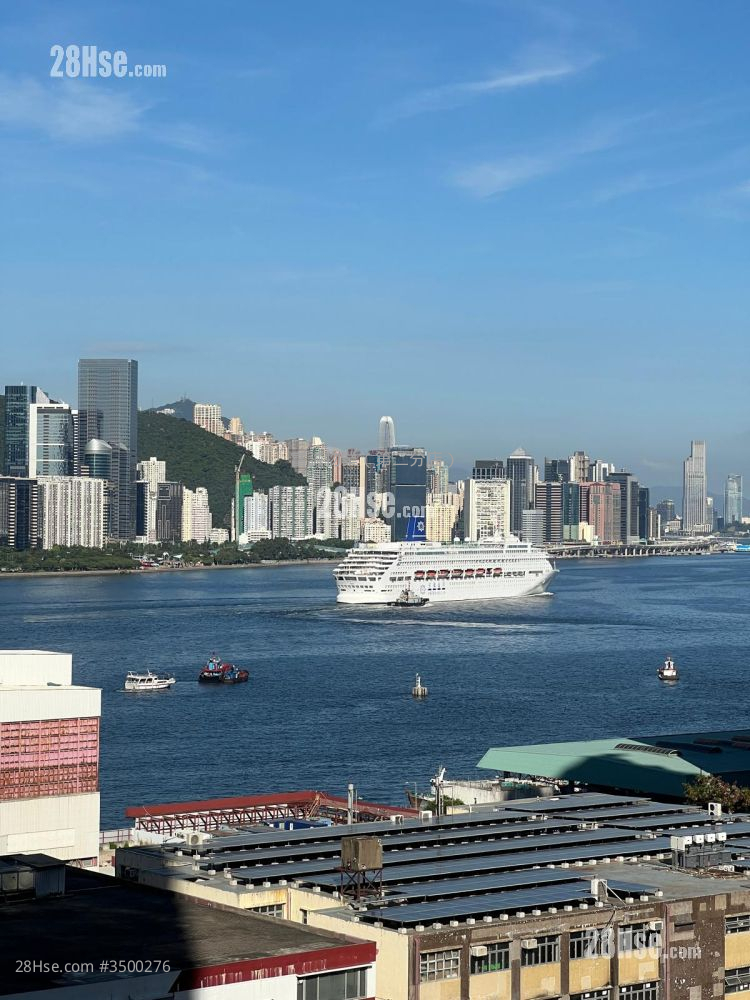 Ocean One Sell 2 Bedrooms , 2 Bathrooms 560 ft² ( 52.0 m² )