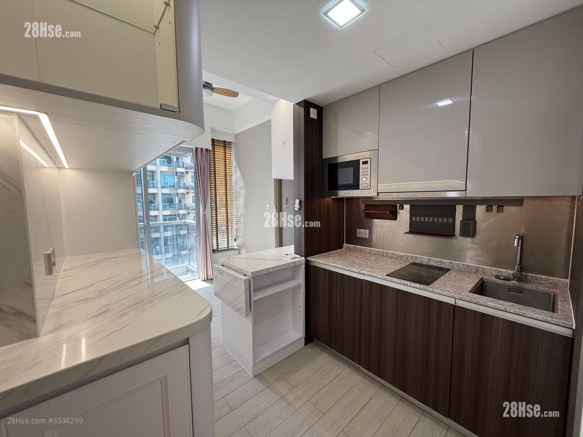 L Living 23 Sell 1 Bedroom , 1 Bathroom 317 ft² ( 29.5 m² )