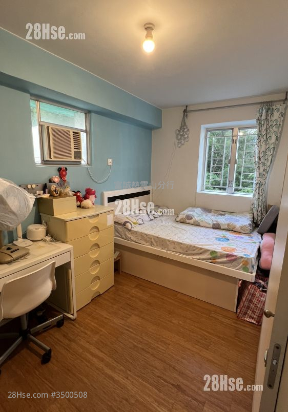 Grand View Garden Sell 3 Bedrooms , 1 Bathroom 584 ft² ( 54.3 m² )