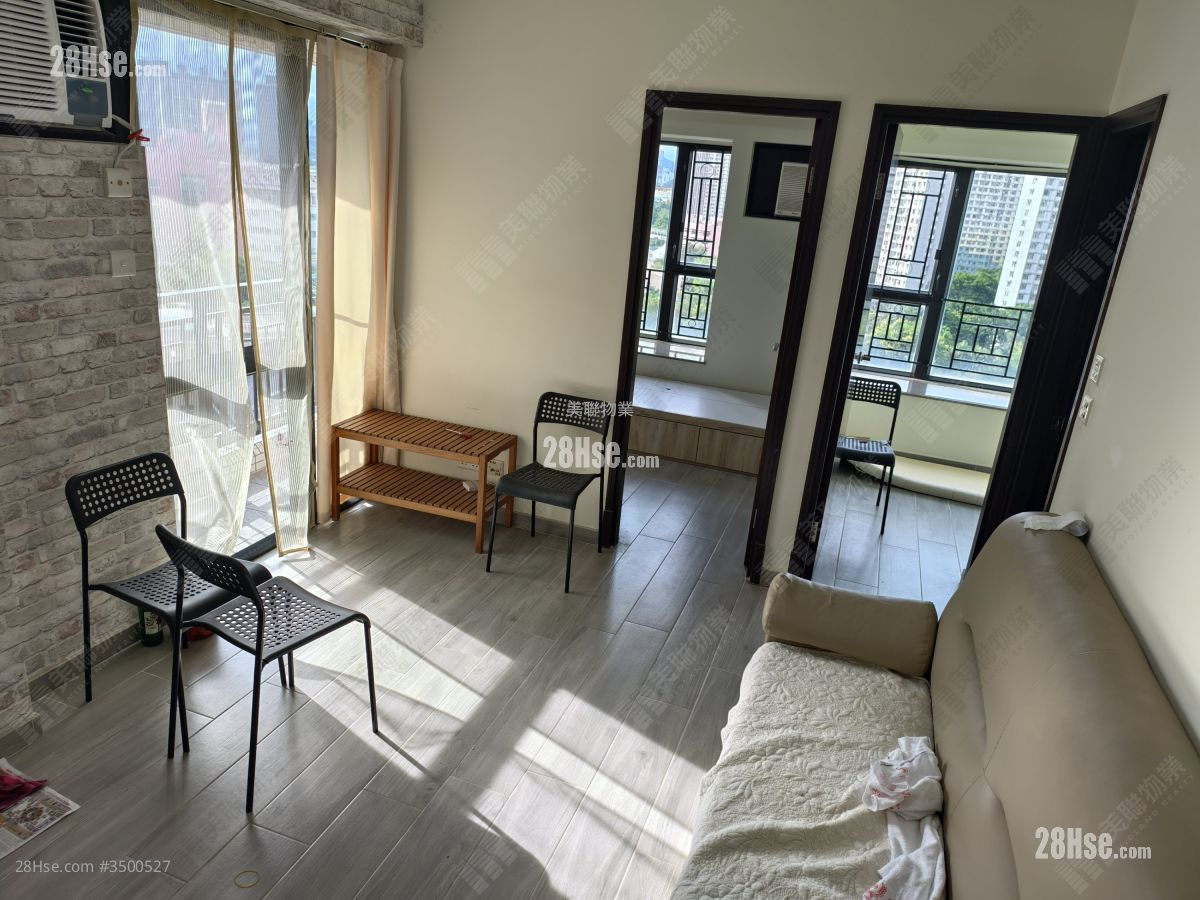Royal Green Rental 2 Bedrooms , 1 Bathroom 376 ft² ( 34.9 m² )