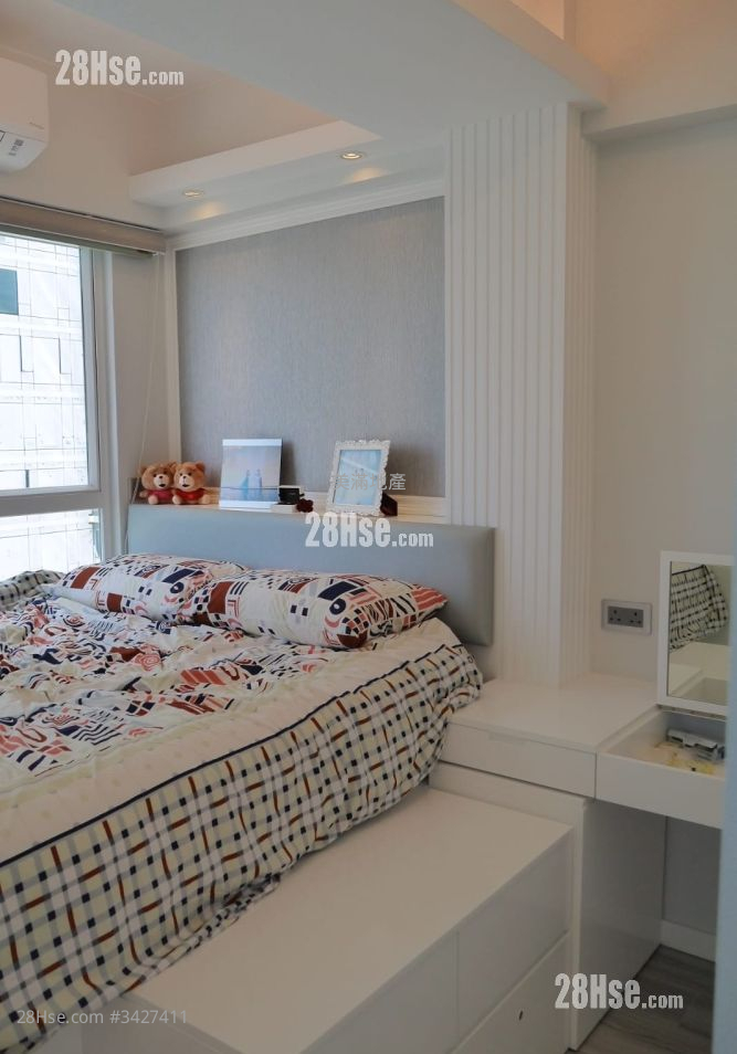 Fung Shing Building Rental 2 Bedrooms , 1 Bathroom 393 ft² ( 36.5 m² )