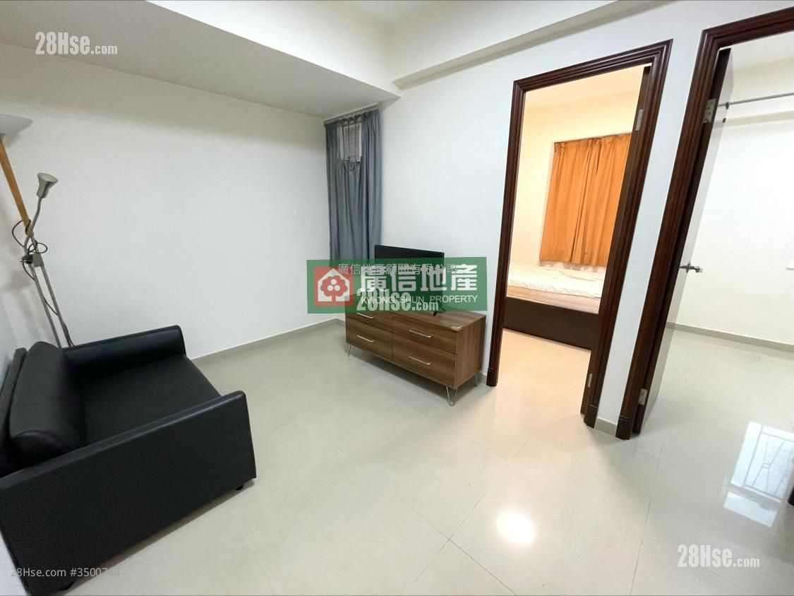 Lever Building Sell 2 Bedrooms , 1 Bathroom 293 ft² ( 27.2 m² )
