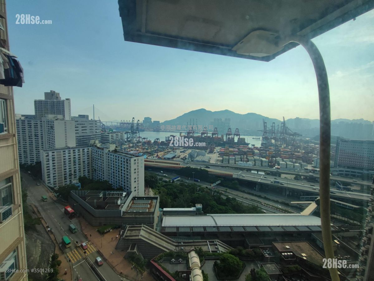 Yuet Lai Court Sell 3 Bedrooms , 1 Bathroom 520 ft² ( 48.3 m² )