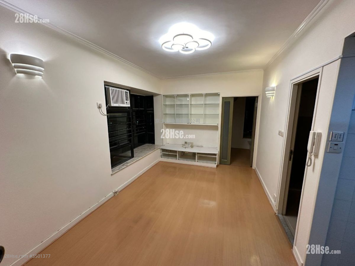Scenery Court Rental 388 ft² ( 36.0 m² )