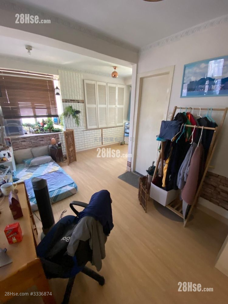 Yee Fai Building Rental Studio , 1 Bathroom 237 ft² ( 22.0 m² )