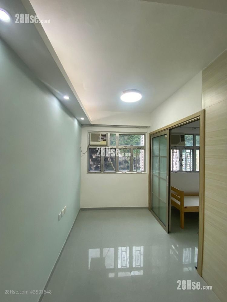 Sun Lee Building Rental Studio , 1 Bathroom 180 ft² ( 16.7 m² )
