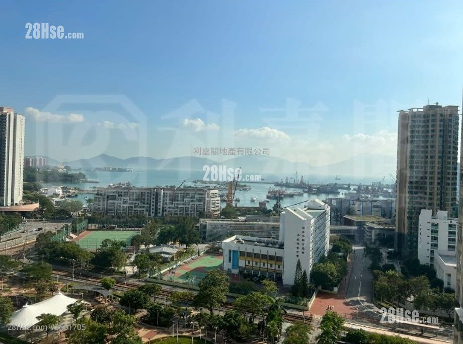Goodview Garden Sell 2 Bedrooms , 1 Bathroom 340 ft² ( 31.6 m² )