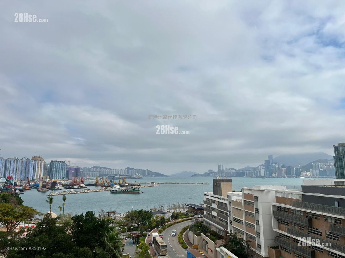 L.harbour18 Sell 1 Bedroom , 1 Bathroom 215 ft² ( 20.0 m² )
