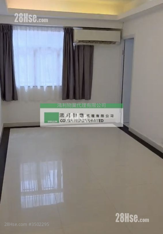 Bell House Sell 2 Bedrooms , 1 Bathroom 503 ft² ( 46.7 m² )