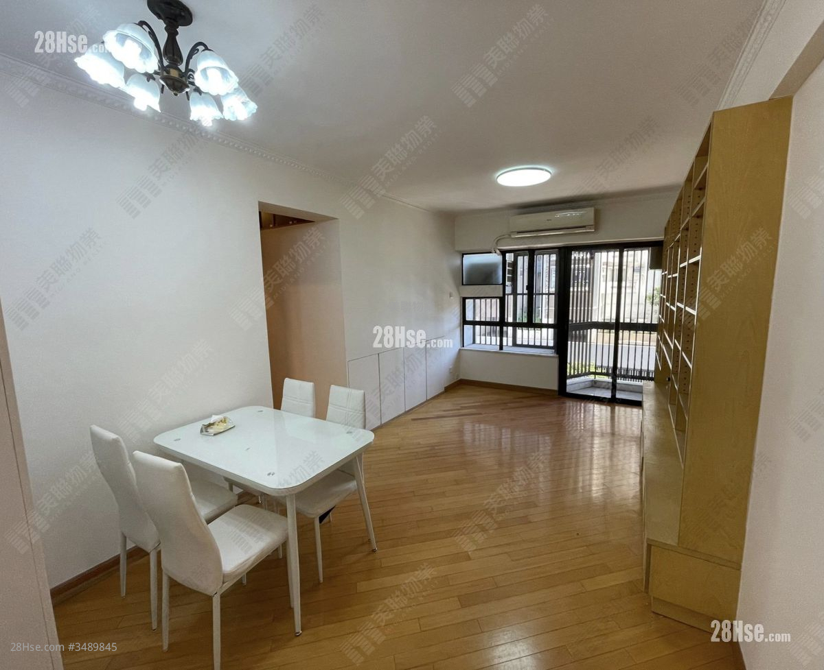 Shatin Plaza Rental 3 Bedrooms , 2 Bathrooms 722 ft² ( 67.1 m² )