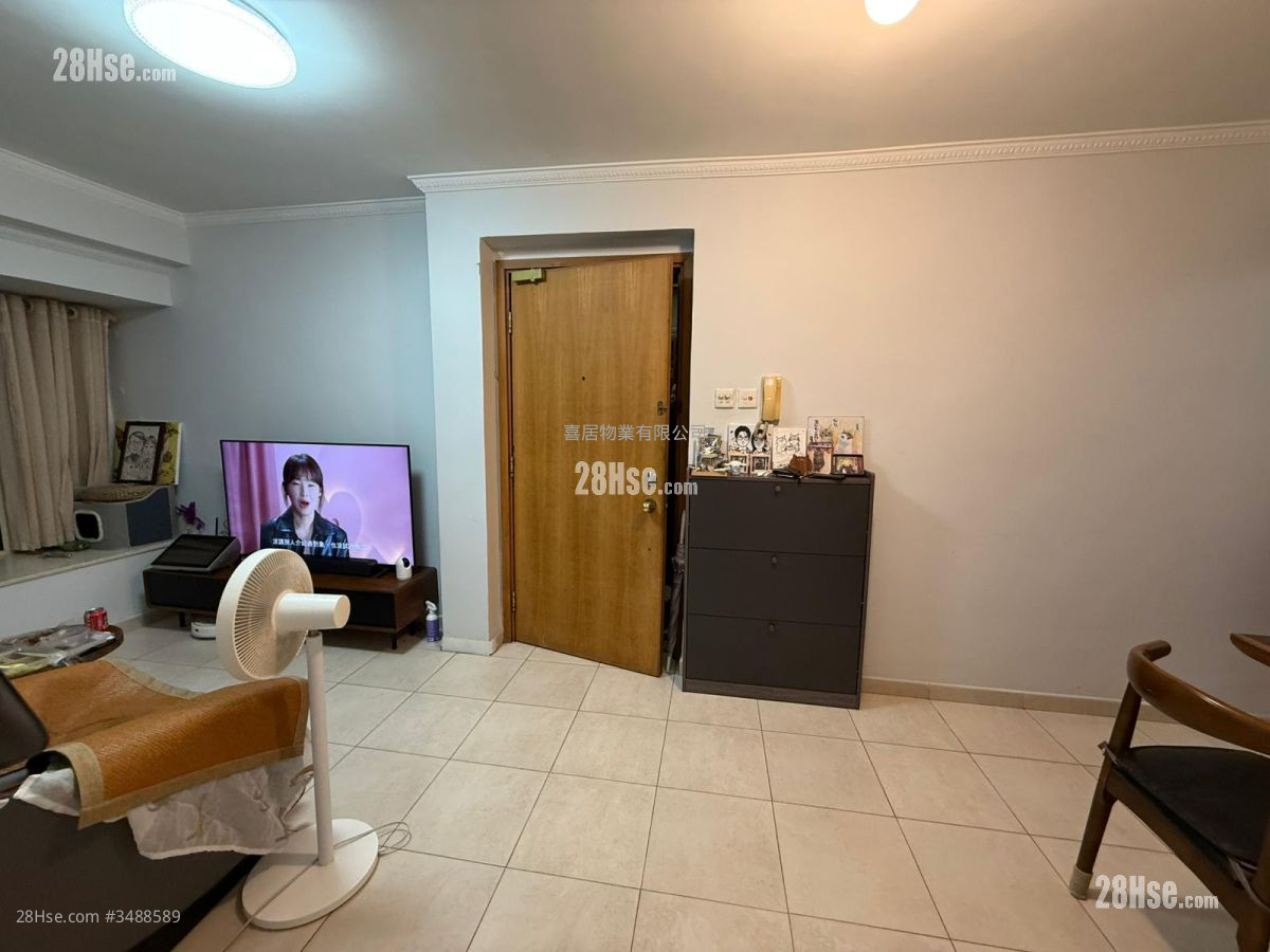 Joyful Garden Rental 2 Bedrooms , 1 Bathroom 418 ft² ( 38.8 m² )