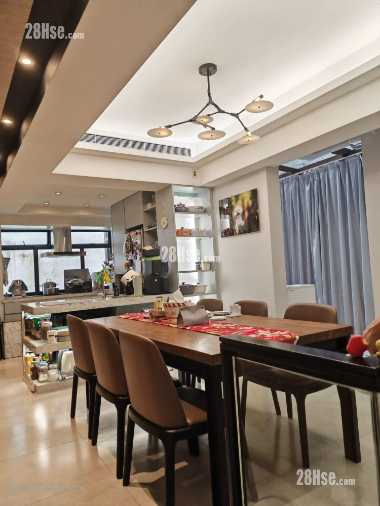 Green Park Sell 3 Bedrooms 1,147 ft² ( 106.6 m² )