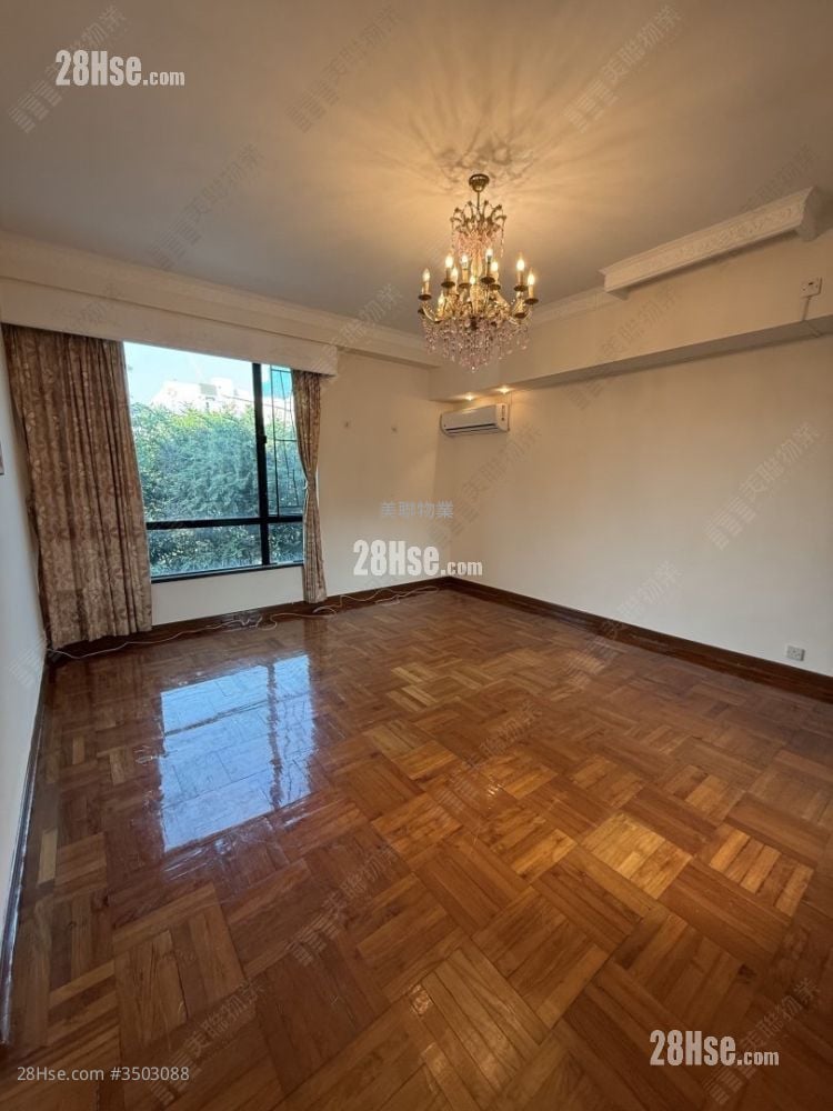 Europa Garden Rental 3 Bedrooms 1,459 ft² ( 135.5 m² )