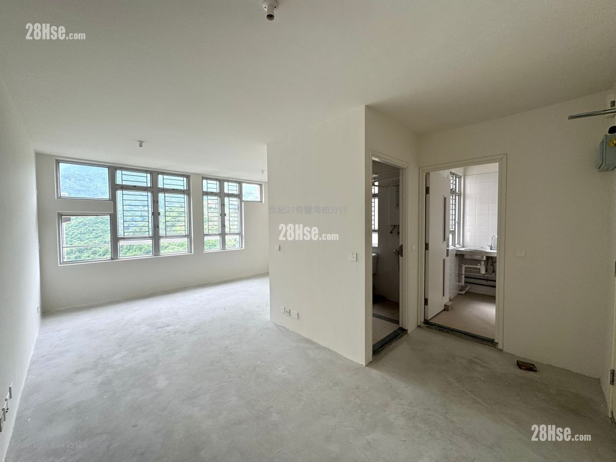 Kam Chun Court Sell 2 Bedrooms , 1 Bathroom 384 ft² ( 35.7 m² )
