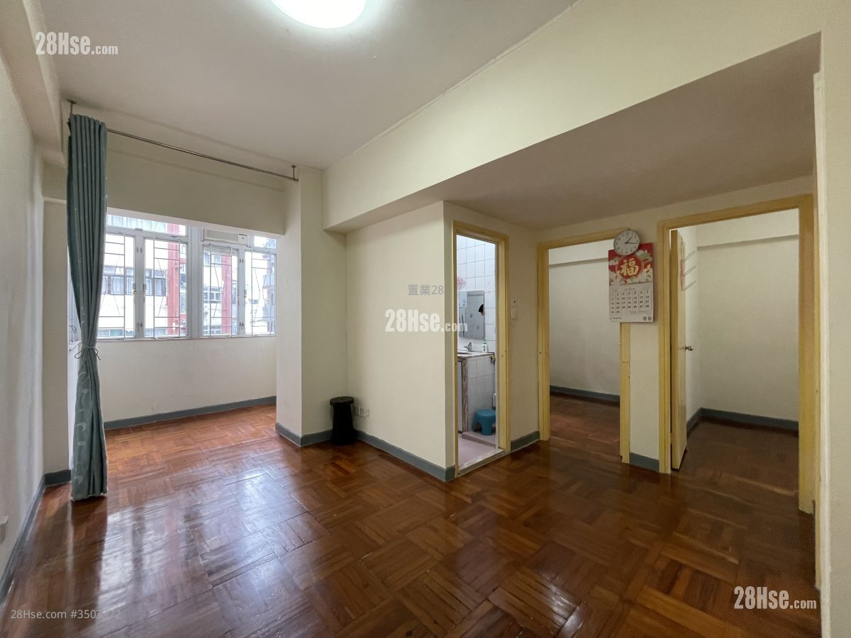 Tsap King Mansion Rental 2 Bedrooms , 1 Bathroom 460 ft² ( 42.7 m² )