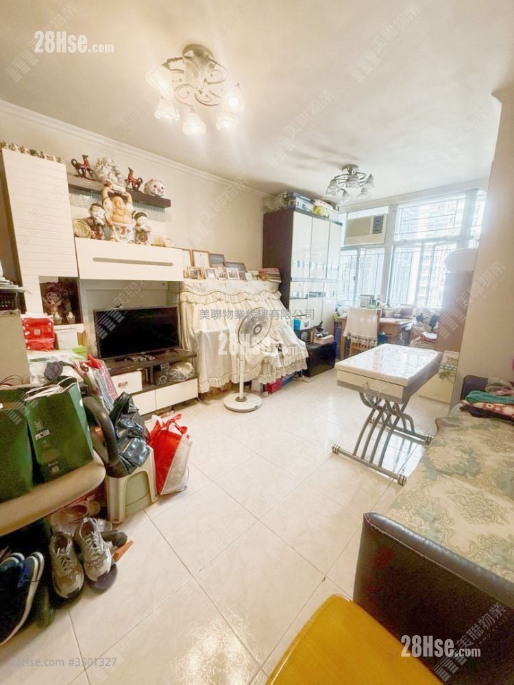 Ka Shing Court Sell 3 Bedrooms 649 ft² ( 60.3 m² )