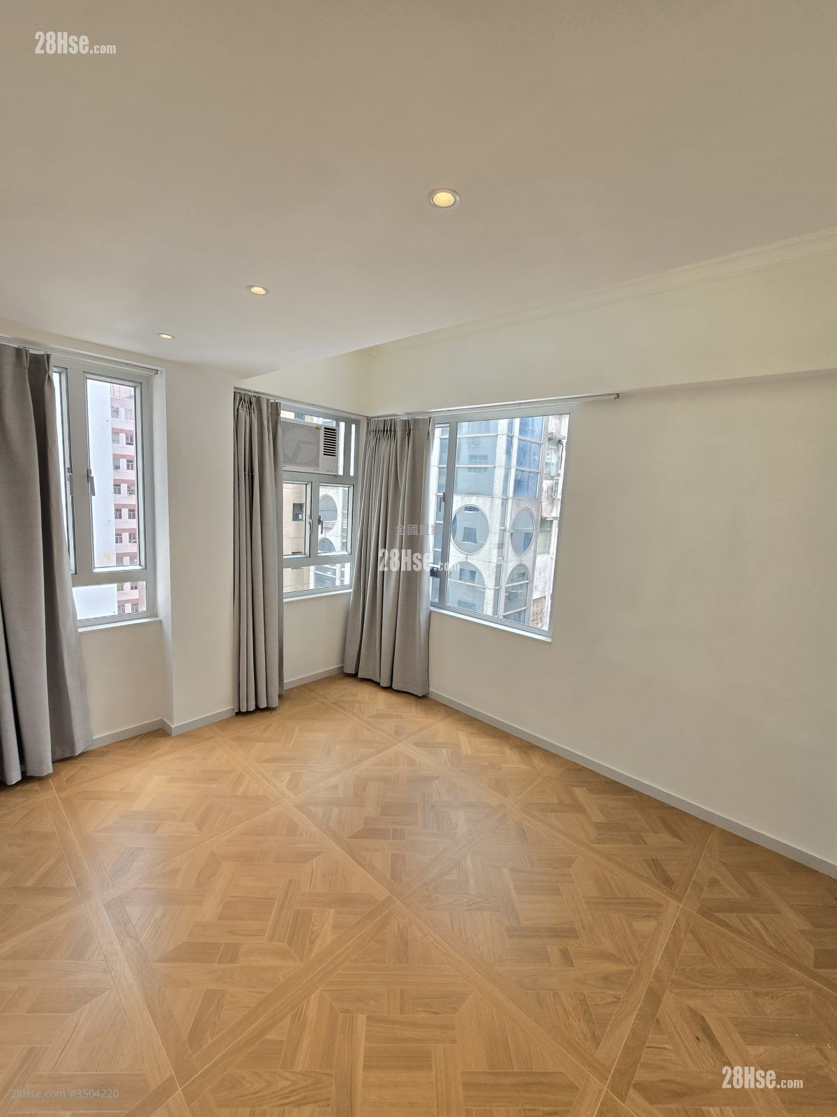 Wong Tat Wing Court Rental 2 Bedrooms , 1 Bathroom 670 ft² ( 62.2 m² )