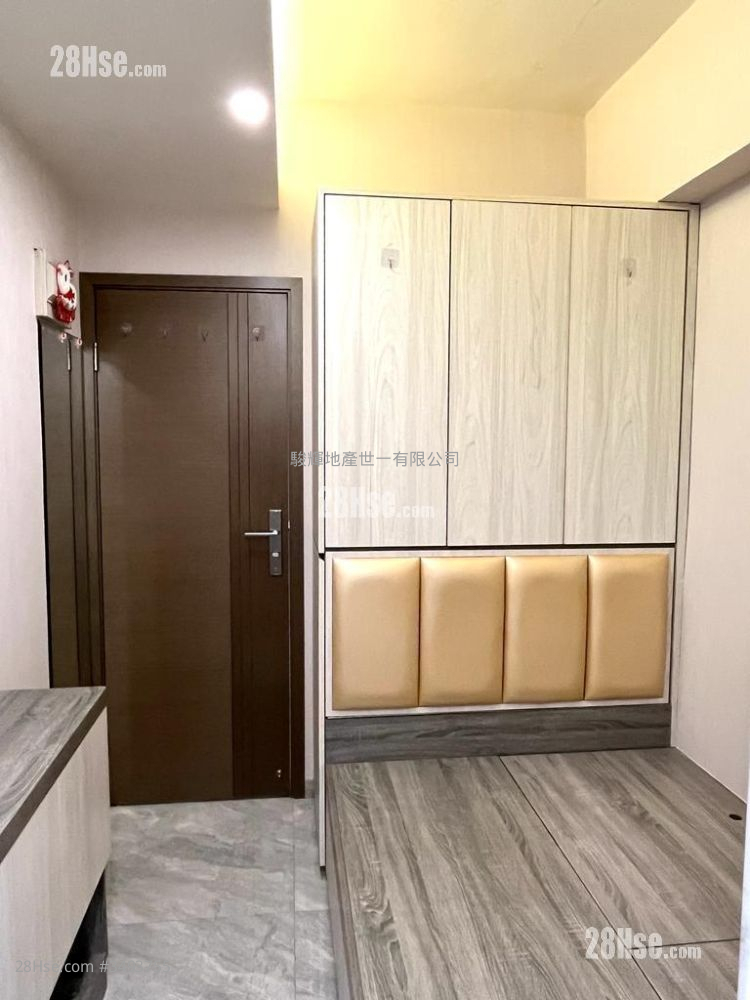 Pak Po Mansions Rental Studio , 1 Bathroom 150 ft² ( 13.9 m² )