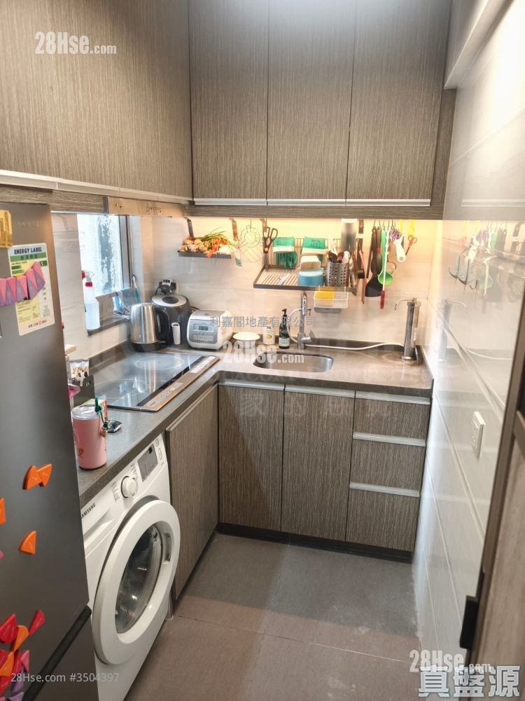 Fanling Centre Sell 2 Bedrooms , 1 Bathroom 368 ft² ( 34.2 m² )