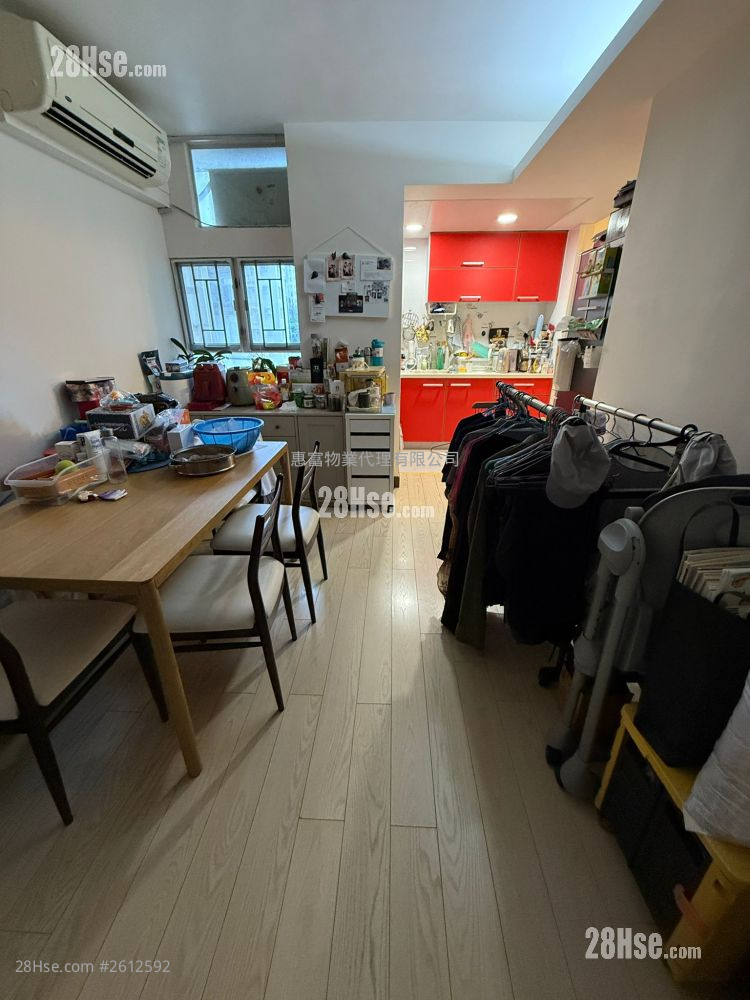 Tsui Chuk Garden Sell 3 Bedrooms , 1 Bathroom 591 ft² ( 54.9 m² )