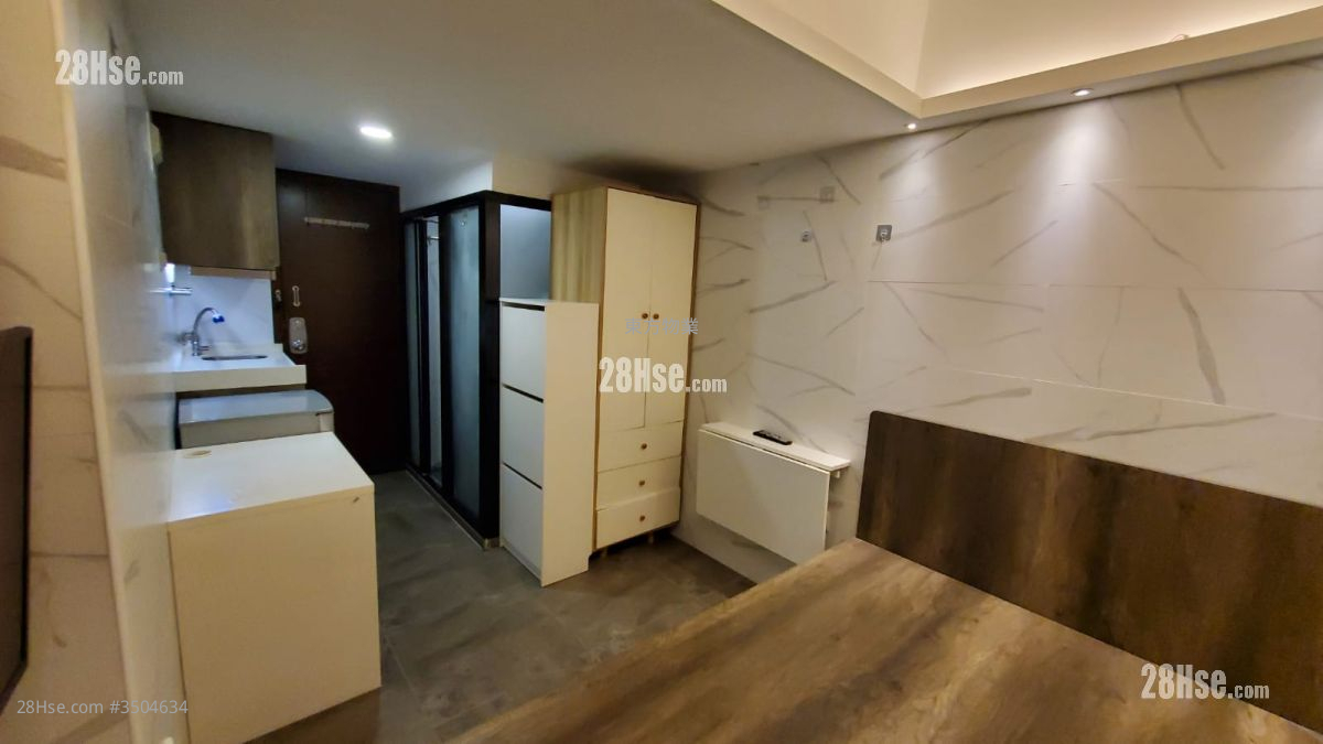 Aie Building Rental Studio , 1 Bathroom 138 ft² ( 12.8 m² )