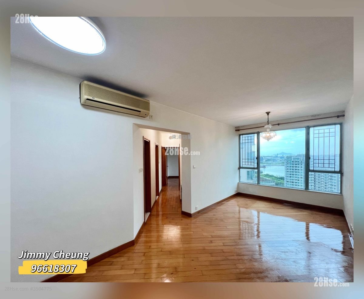 Coastal Skyline Rental 3 Bedrooms , 2 Bathrooms 781 ft² ( 72.6 m² )