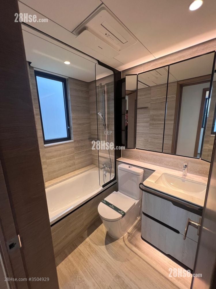 High Park Rental 2 Bedrooms , 1 Bathroom 423 ft² ( 39.3 m² )
