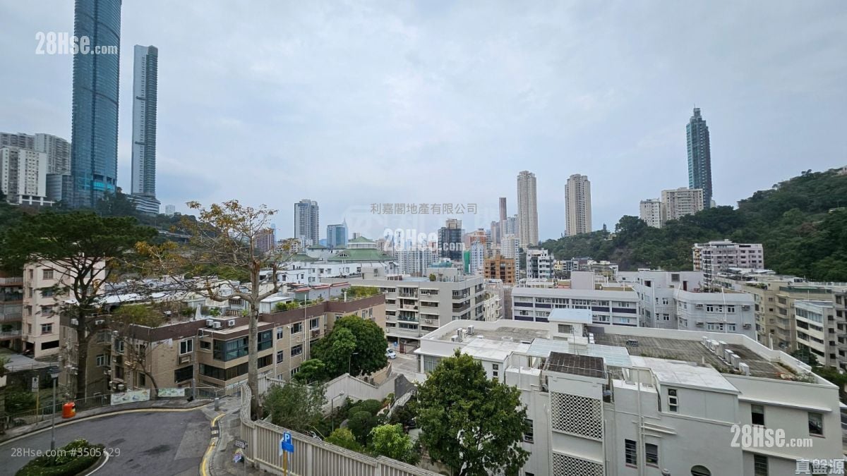 比雅道11-15号 售盘 3 房 , 3 浴室 1,797 平方尺 ( 166.9 平方米 )