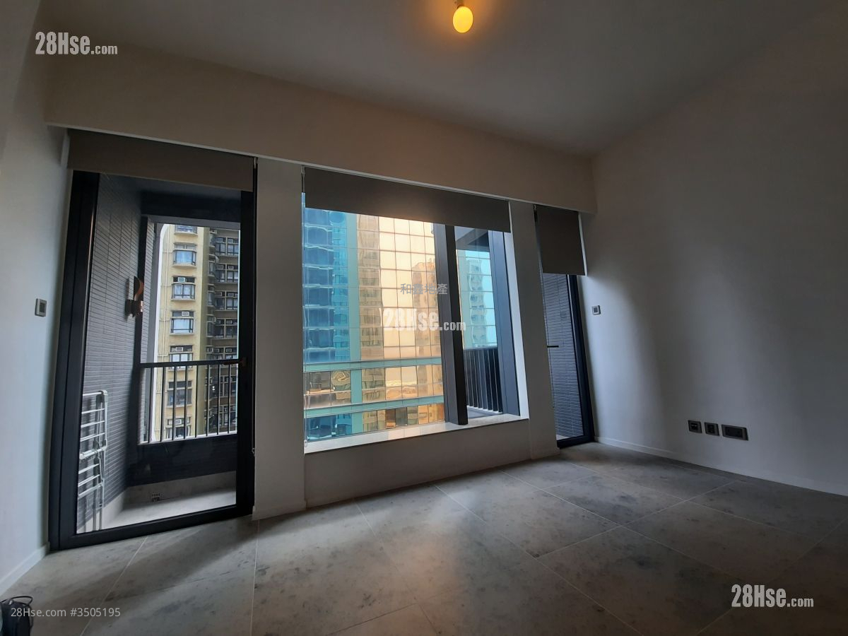 Bohemian House Rental Studio , 1 Bathroom 297 ft² ( 27.6 m² )
