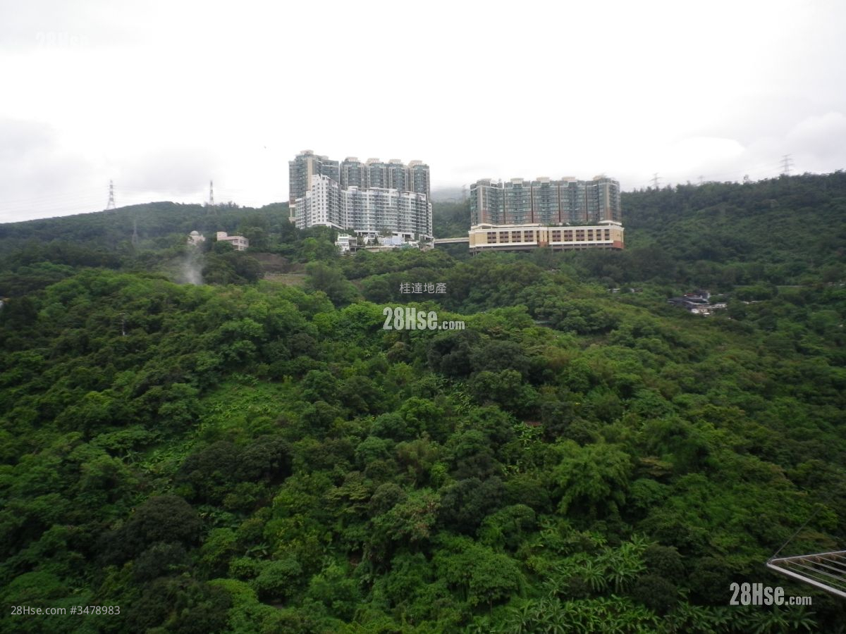 Tsuen Wan Centre Sell 2 Bedrooms , 1 Bathroom 374 ft² ( 34.7 m² )