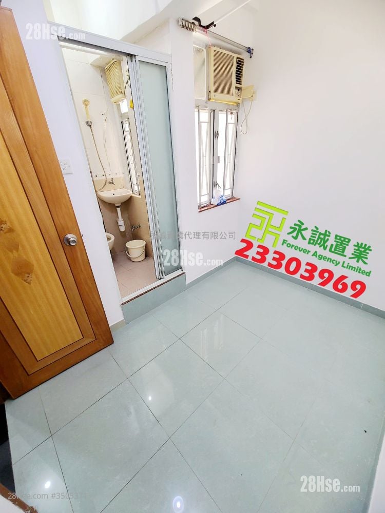 Tak Tai Building Rental Studio , 1 Bathroom 100 ft² ( 9.3 m² )