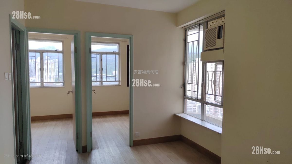Plover Cove Garden Rental 2 Bedrooms , 1 Bathroom 343 ft² ( 31.9 m² )